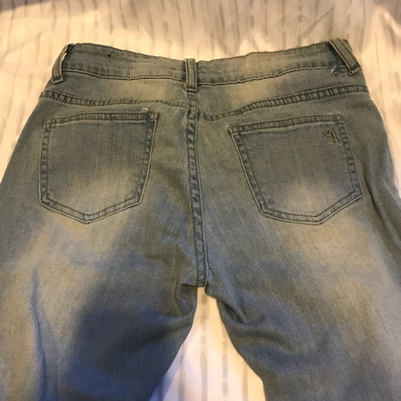 VIP jeans - Picture 2 of 3